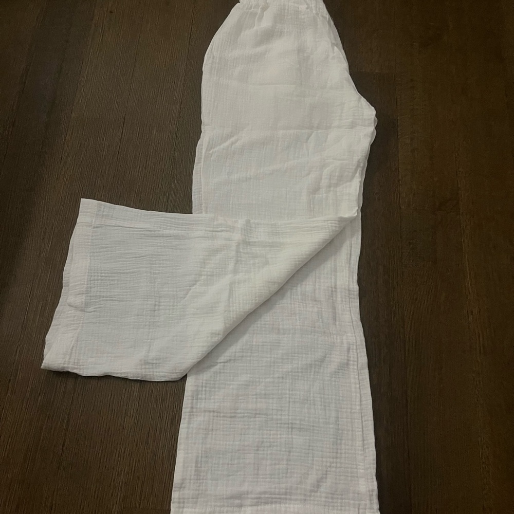 White Summer open leg pants